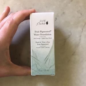 100% Pure Foundation
